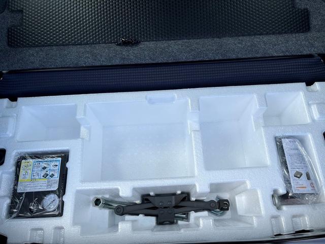L 衝突被害軽減ブレーキ エネチャージ CDプレーヤー インパネCVT マニュアルエアコン キーレスエントリー オートライト パワーウィンドウ シートヒーター ショッピングフック ESP ABS(23枚目)