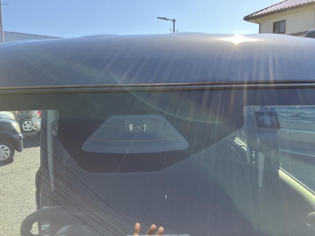 スペーシア ギア　　ハイブリッドＸＺ　４ＷＤ　デュアルセンサーブレーキサポートＩＩ　４ＷＤ　マイルドハイブリッド　電動スライド　全方位ナビ　ＣＶＴ　オートエアコン　キーレススタート　オートライト　オーディオスイッチ　ＡＣＣ　電動パーキング　ＬＥＤ（2枚目）