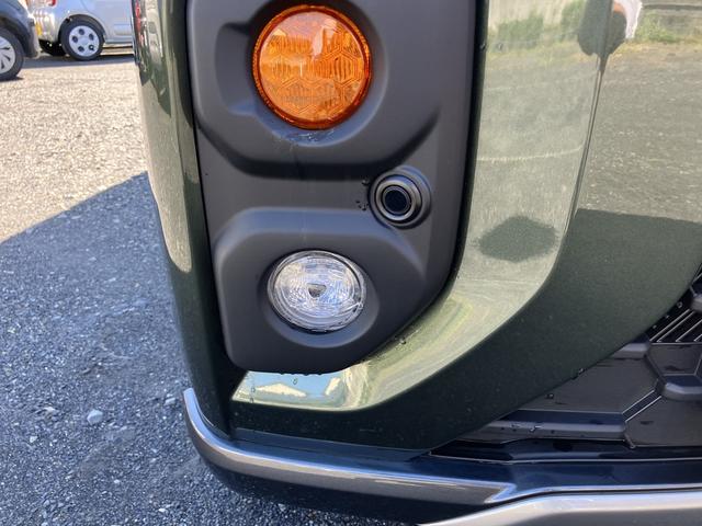 スペーシア ギア　　ハイブリッドＸＺ　４ＷＤ　デュアルセンサーブレーキサポートＩＩ　４ＷＤ　マイルドハイブリッド　電動スライド　全方位ナビ　ＣＶＴ　オートエアコン　キーレススタート　オートライト　オーディオスイッチ　ＡＣＣ　電動パーキング　ＬＥＤ（3枚目）