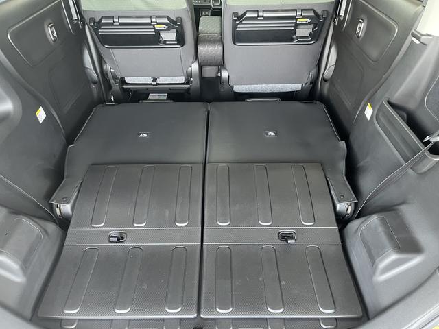 スペーシア ギア　　ハイブリッドＸＺ　４ＷＤ　デュアルセンサーブレーキサポートＩＩ　４ＷＤ　マイルドハイブリッド　電動スライド　全方位ナビ　ＣＶＴ　オートエアコン　キーレススタート　オートライト　オーディオスイッチ　ＡＣＣ　電動パーキング　ＬＥＤ（15枚目）