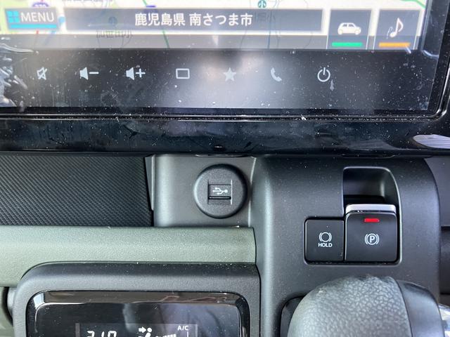 スペーシア ギア　　ハイブリッドＸＺ　４ＷＤ　デュアルセンサーブレーキサポートＩＩ　４ＷＤ　マイルドハイブリッド　電動スライド　全方位ナビ　ＣＶＴ　オートエアコン　キーレススタート　オートライト　オーディオスイッチ　ＡＣＣ　電動パーキング　ＬＥＤ（30枚目）