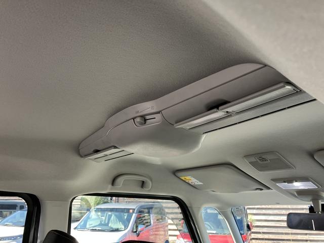 スペーシア ギア　　ハイブリッドＸＺ　４ＷＤ　デュアルセンサーブレーキサポートＩＩ　４ＷＤ　マイルドハイブリッド　電動スライド　全方位ナビ　ＣＶＴ　オートエアコン　キーレススタート　オートライト　オーディオスイッチ　ＡＣＣ　電動パーキング　ＬＥＤ（44枚目）