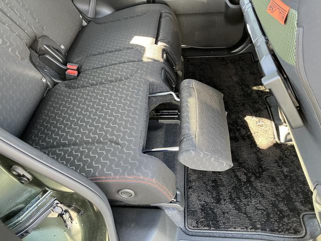 スペーシア ギア　　ハイブリッドＸＺ　４ＷＤ　デュアルセンサーブレーキサポートＩＩ　４ＷＤ　マイルドハイブリッド　電動スライド　全方位ナビ　ＣＶＴ　オートエアコン　キーレススタート　オートライト　オーディオスイッチ　ＡＣＣ　電動パーキング　ＬＥＤ（51枚目）