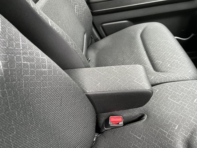 ワゴンR FX デュアルカメラブレーキサポート オーディオレス CVT オートエアコン リモコンキー キーレススタート オートライト シートヒーター 電格式ミラー ESP ホイールキャップ ヘッドライトレベライザー(27枚目)