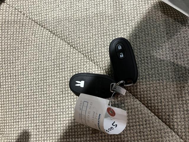 アルトラパン Ｌ　衝突被害軽減ブレーキ　エネチャージ　オーディオレス　ＣＶＴ　オートエアコン　リモコンキー　キーレススタート　オートライト　オーディオスイッチ　シートヒーター　ショッピングフック　ＬＥＤ　ＥＳＰ（17枚目）