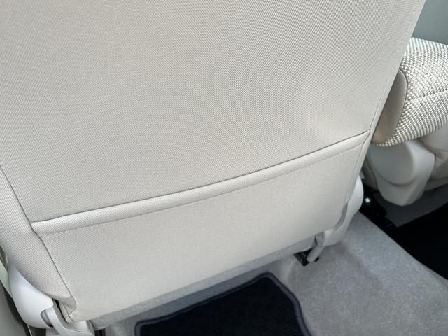 アルトラパン Ｌ　衝突被害軽減ブレーキ　エネチャージ　オーディオレス　ＣＶＴ　オートエアコン　リモコンキー　キーレススタート　オートライト　オーディオスイッチ　シートヒーター　ショッピングフック　ＬＥＤ　ＥＳＰ（29枚目）