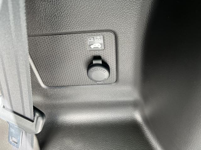 ハスラー ハイブリッドＧ　デュアルカメラブレーキサポート　マイルドハイブリッド　オーディオレス　ＣＶＴ　オートエアコン　リモコンキー　キーレススタート　オートライト　シートヒーター　オーディオスイッチ　ＡＣＣ　ＬＥＤ　ＥＳＰ（18枚目）