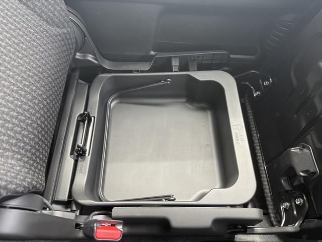 ハスラー ハイブリッドＧ　デュアルカメラブレーキサポート　マイルドハイブリッド　オーディオレス　ＣＶＴ　オートエアコン　リモコンキー　キーレススタート　オートライト　シートヒーター　オーディオスイッチ　ＡＣＣ　ＬＥＤ　ＥＳＰ（29枚目）