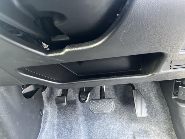 ワゴンＲ ＦＸ　デュアルカメラブレーキサポート　オーディオレス　ＣＶＴ　オートエアコン　リモコンキー　キーレススタート　オートライト　　シートヒーター　電格式ミラー　ＥＳＰ　ホイールキャップ　ヘッドライトレベライザー（33枚目）