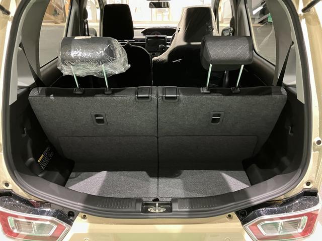 ワゴンＲ ＦＸ　デュアルカメラブレーキサポート　オーディオレス　ＣＶＴ　オートエアコン　リモコンキー　キーレススタート　オートライト　　シートヒーター　電格式ミラー　ＥＳＰ　ホイールキャップ　ヘッドライトレベライザー（12枚目）