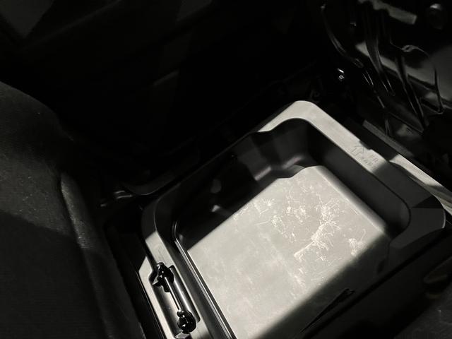 ワゴンＲ ＦＸ　デュアルカメラブレーキサポート　オーディオレス　ＣＶＴ　オートエアコン　リモコンキー　キーレススタート　オートライト　　シートヒーター　電格式ミラー　ＥＳＰ　ホイールキャップ　ヘッドライトレベライザー（25枚目）