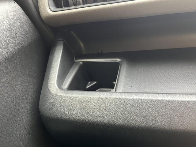 ワゴンＲ ＦＸ　デュアルカメラブレーキサポート　オーディオレス　ＣＶＴ　オートエアコン　リモコンキー　キーレススタート　オートライト　　シートヒーター　電格式ミラー　ＥＳＰ　ホイールキャップ　ヘッドライトレベライザー（28枚目）