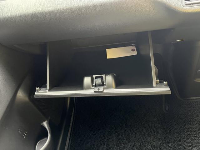 ワゴンＲ ＦＸ　デュアルカメラブレーキサポート　オーディオレス　ＣＶＴ　オートエアコン　リモコンキー　キーレススタート　オートライト　　シートヒーター　電格式ミラー　ＥＳＰ　ホイールキャップ　ヘッドライトレベライザー（34枚目）