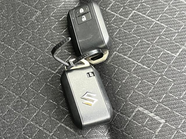 ワゴンＲ ＦＸ　デュアルカメラブレーキサポート　ＣＤ　ＣＶＴ　オートエアコン　リモコンキー　キーレススタート　オートライト　　シートヒーター　電動格納式ミラー　ＥＳＰ　ホイールキャップ　ヘッドライトレベライザー（19枚目）