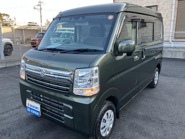 �q�O�U�`�^�G���W���͔R��ƃp���t������𗼗����܂��B