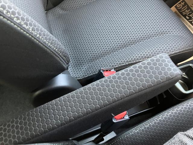 ハスラー タフワイルド　デュアルカメラブレーキサポート　マイルドハイブリッド　全方位ナビ　ＣＶＴ　オートエアコン　リモコンキー　キーレススタート　オートライト　　シートヒーター　オーディオスイッチ　ＡＣＣ　ＬＥＤ　フォグ（32枚目）