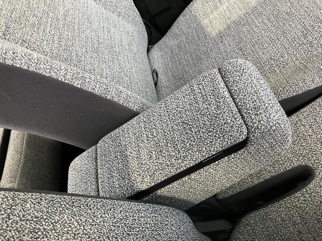 スペーシア ハイブリッドＸ　デュアルセンサーブレーキサポートＩＩ　マイルドハイブリッド　電動スライドドア　全方位ナビ　ＣＶＴ　オートエアコン　リモコンキー　キーレススタート　オートライト　オーディオスイッチ　ＬＥＤ　ＥＳＰ（32枚目）