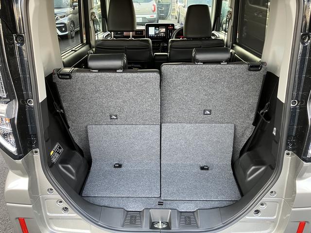 スペーシアカスタム ハイブリッドＸＳ　デュアルセンサーブレーキサポートＩＩ　マイルドハイブリッド　電動スライドドア　全方位ナビ　ＣＶＴ　オートエアコン　　キーレススタート　オートライト　オーディオスイッチ　ＬＥＤ　ＡＣＣ　電動パーキング（14枚目）