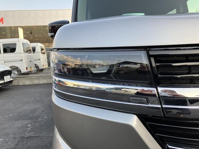 スペーシアカスタム ハイブリッドＸＳ　デュアルセンサーブレーキサポートＩＩ　マイルドハイブリッド　電動スライドドア　全方位ナビ　ＣＶＴ　オートエアコン　　キーレススタート　オートライト　オーディオスイッチ　ＬＥＤ　ＡＣＣ　電動パーキング（61枚目）