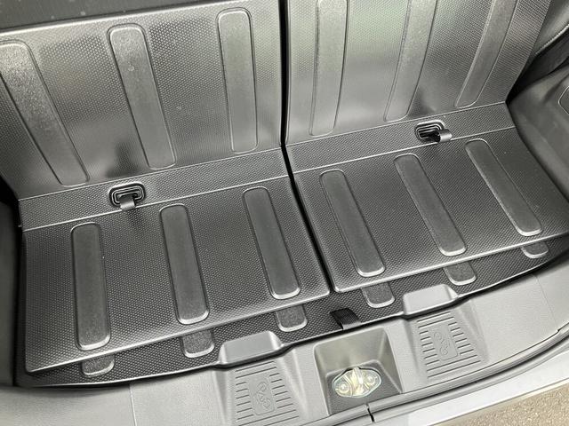 スペーシア ギア　ハイブリッドＸＺターボ　デュアルセンサーブレーキサポート２　マイルドハイブリッド　電動スライド　全方位ナビ　ＣＶＴ　オートＡＣ　リモコンキー　キーレススタート　オートライト　オーディオスイッチ　ＬＥＤ　ＡＣＣ　電動パーキング（20枚目）