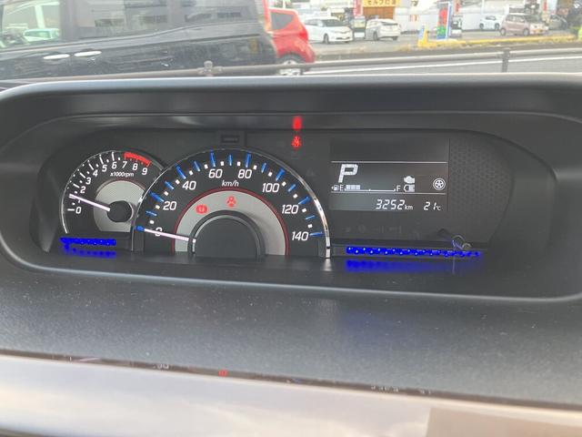 ワゴンR カスタムZ ハイブリッドZX デュアルカメラブレーキサポート マイルドハイブリッド 全方位ディスプレイオーディオ CVT オートエアコン キーレススタート オートライト シートヒーター オーディオスイッチ ACC LED ESP(13枚目)