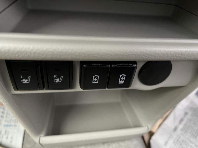 アルトラパンＬＣ Ｘ　衝突被害軽減ブレーキ　エネチャージ　オーディオレス　ＣＶＴ　オートエアコン　リモコンキー　キーレススタート　オートライト　オーディオスイッチ　シートヒーター　ショッピングフック　ＬＥＤ　アルミ　ＥＳＰ（25枚目）