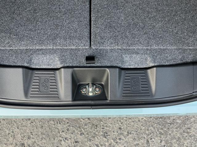 スペーシア ハイブリッドＧ　デュアルセンサーブレーキサポートＩＩ　マイルドハイブリッド　両側スライドドア　全方位ナビ　ＣＶＴ　オートエアコン　リモコンキー　キーレススタート　オートライト　オーディオスイッチ　ＬＥＤ　ＥＳＰ（16枚目）