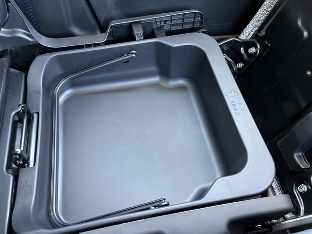 スペーシア ハイブリッドＸ　デュアルセンサーブレーキサポート２　マイルドハイブリッド　電動スライド　オーディオレス　ＣＶＴ　ＡＡＣ　リモコンキー　キーレススタート　オートライト　オーディオスイッチ　ＬＥＤ　ＡＣＣ　電動パーキング（34枚目）