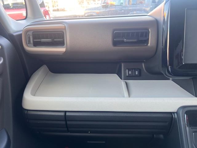 スペーシア ハイブリッドＸ　デュアルセンサーブレーキサポート２　マイルドハイブリッド　電動スライド　オーディオレス　ＣＶＴ　ＡＡＣ　リモコンキー　キーレススタート　オートライト　オーディオスイッチ　ＬＥＤ　ＡＣＣ　電動パーキング（41枚目）