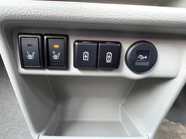 アルトラパンＬＣ Ｘ　衝突被害軽減ブレーキ　エネチャージ　ディスプレイオーディオ　バックカメラ　ＣＶＴ　オートエアコン　リモコンキー　キーレススタート　オートライト　オーディオスイッチ　シートヒーター　ＬＥＤ　アルミ（26枚目）