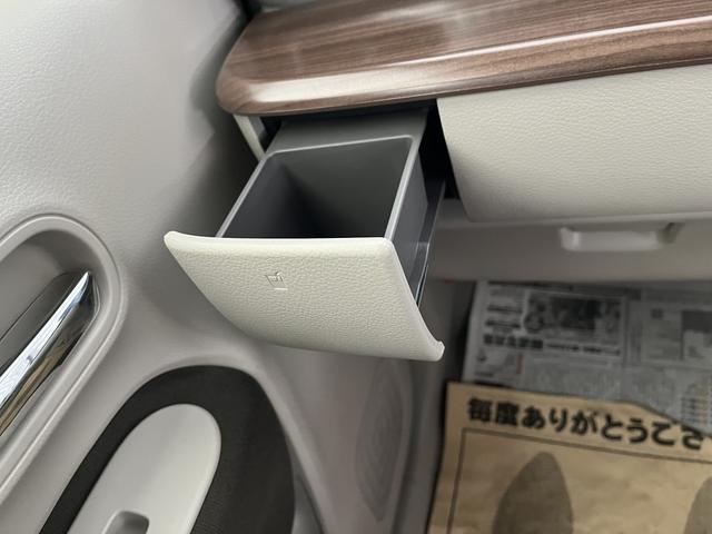 アルトラパンＬＣ Ｘ　衝突被害軽減ブレーキ　エネチャージ　ディスプレイオーディオ　バックカメラ　ＣＶＴ　オートエアコン　リモコンキー　キーレススタート　オートライト　オーディオスイッチ　シートヒーター　ＬＥＤ　アルミ（32枚目）