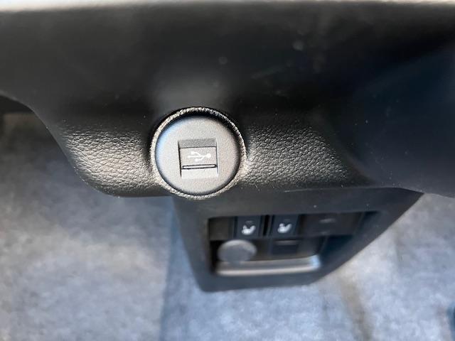 ハスラー ハイブリッドＧ　デュアルカメラブレーキサポート　マイルドハイブリッド　全方位ナビ　ＣＶＴ　オートエアコン　リモコンキー　キーレススタート　オートライト　　シートヒーター　オーディオスイッチ　ＡＣＣ　ＬＥＤ　ＥＳＰ（31枚目）