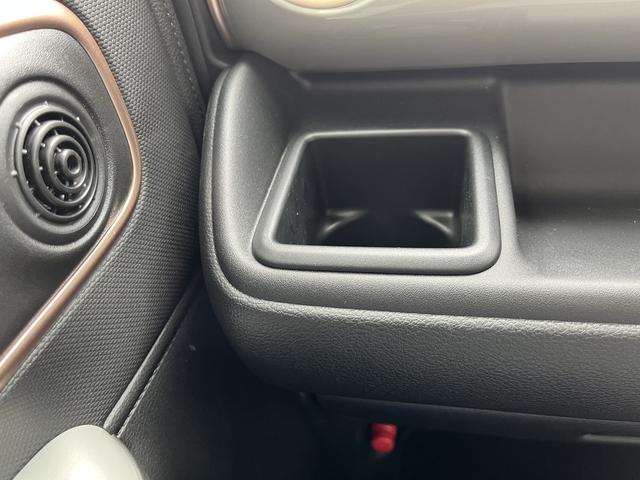 ワゴンＲスマイル ハイブリッドＸ　デュアルセンサーブレーキサポートＩＩ　マイルドハイブリッド　電動スライド　全方位ナビ　ＣＶＴ　オートエアコン　リモコンキー　キーレススタート　オートライト　オーディオスイッチ　ＡＣＣ　ＬＥＤ　フォグ（38枚目）