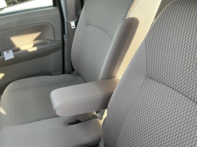 �O�ȃV�[�g�̊Ԃɂ̓A�[�����X�g�t���Ă܂��I