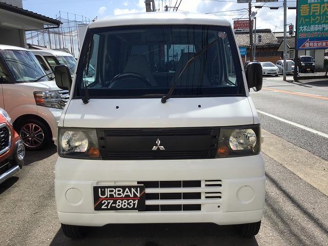 ミニキャブバン ＣＤ　社外アルミ　集中ドアロック　ラジオ　エアコン　パワステ　タイミングベルト交換済み　ＡＴ車（2枚目）