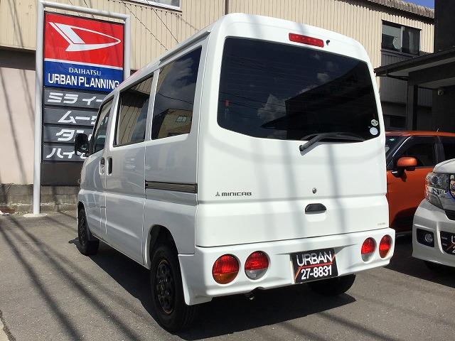 ミニキャブバン ＣＤ　社外アルミ　集中ドアロック　ラジオ　エアコン　パワステ　タイミングベルト交換済み　ＡＴ車（12枚目）