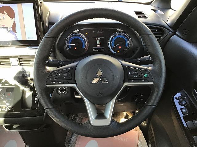 デリカミニ G プレミアム リミテッドエディション アルパイン製10インチナビ 全方位モニター イーアシスト ツートンカラー ハンドルヒーター 純正15AW 届出済未使用車(25枚目)