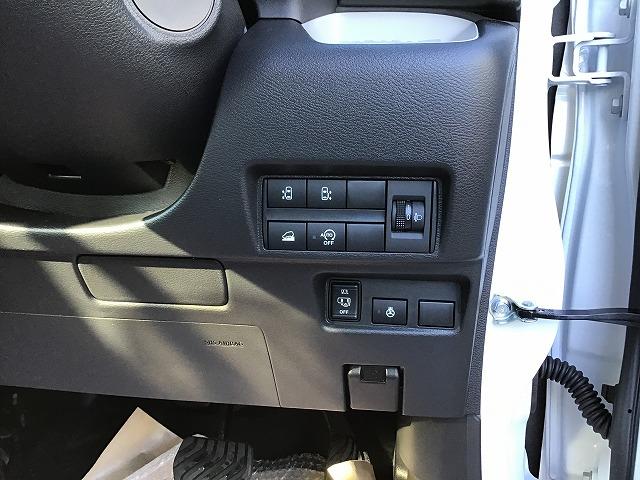 デリカミニ G プレミアム リミテッドエディション アルパイン製10インチナビ 全方位モニター イーアシスト ツートンカラー ハンドルヒーター 純正15AW 届出済未使用車(32枚目)