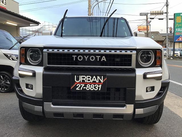 ランドクルーザー250 VX 12.3インチナビ 全方位モニター 前後ドラレコ サンルーフ デジタルインナーミラー 丸目LEDヘッドライト モデリスタPKG カラードオーバーフェンダー リヤスポイラー パワーバックドア 禁煙車(2枚目)