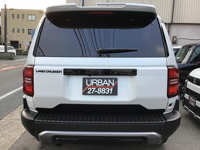 ランドクルーザー250 VX 12.3インチナビ 全方位モニター 前後ドラレコ サンルーフ デジタルインナーミラー 丸目LEDヘッドライト モデリスタPKG カラードオーバーフェンダー リヤスポイラー パワーバックドア 禁煙車(3枚目)