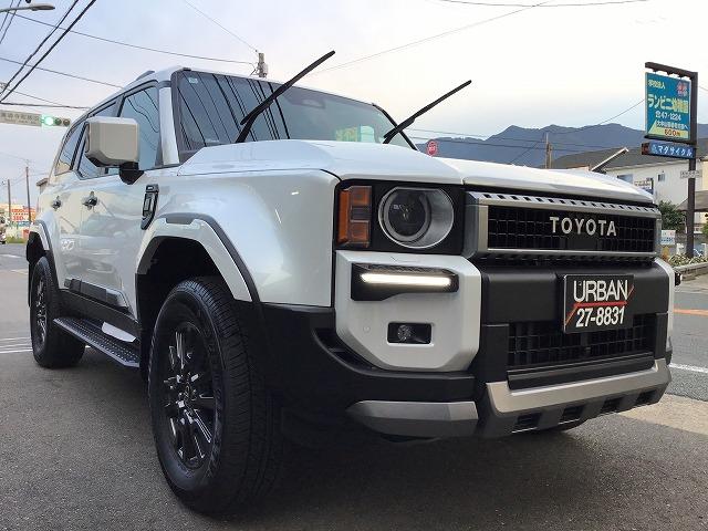 ランドクルーザー250 VX 12.3インチナビ 全方位モニター 前後ドラレコ サンルーフ デジタルインナーミラー 丸目LEDヘッドライト モデリスタPKG カラードオーバーフェンダー リヤスポイラー パワーバックドア 禁煙車(8枚目)