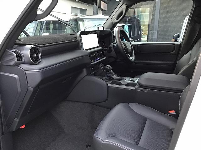 ランドクルーザー250 VX 12.3インチナビ 全方位モニター 前後ドラレコ サンルーフ デジタルインナーミラー 丸目LEDヘッドライト モデリスタPKG カラードオーバーフェンダー リヤスポイラー パワーバックドア 禁煙車(20枚目)