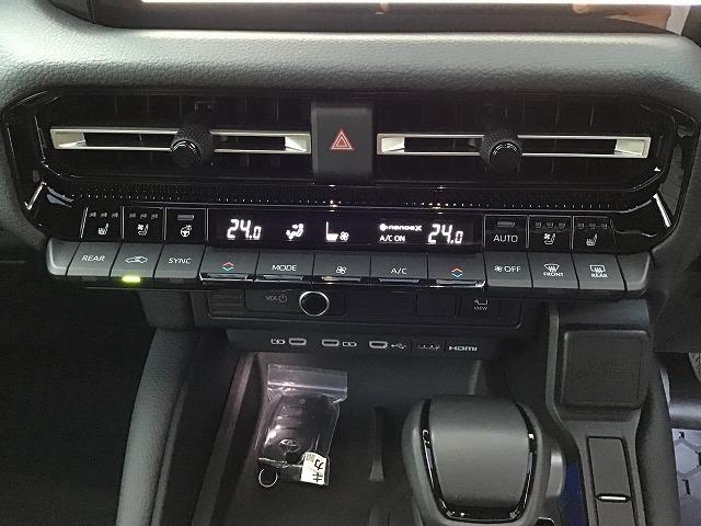 ランドクルーザー250 VX 12.3インチナビ 全方位モニター 前後ドラレコ サンルーフ デジタルインナーミラー 丸目LEDヘッドライト モデリスタPKG カラードオーバーフェンダー リヤスポイラー パワーバックドア 禁煙車(33枚目)