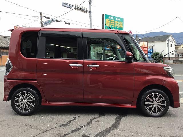 タント カスタムＸ　トップエディションＳＡＩＩＩ　社外ナビ　Ｂカメラ　シートヒーター　スマートアシスト　Ｂｌｕｅｔｏｏｔｈ機能　ハンドルスイッチ　純正１４インチアルミ　ワンオーナー　禁煙車（5枚目）