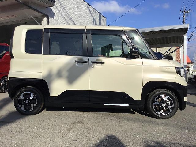 デリカミニ Ｇ　プレミアム　純正９インチディスプレイオーディオ　マイパイロット　イーアシスト　全方位モニター　シートヒーター　電動パーキングブレーキ　届出済未使用車（5枚目）