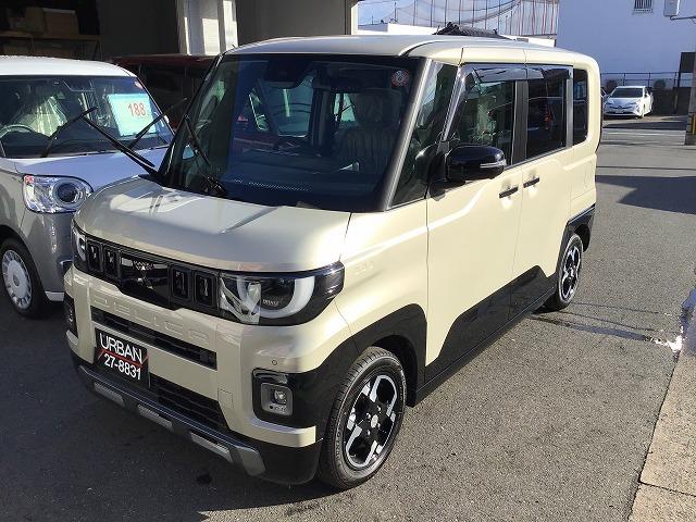 デリカミニ Ｇ　プレミアム　純正９インチディスプレイオーディオ　マイパイロット　イーアシスト　全方位モニター　シートヒーター　電動パーキングブレーキ　届出済未使用車（6枚目）