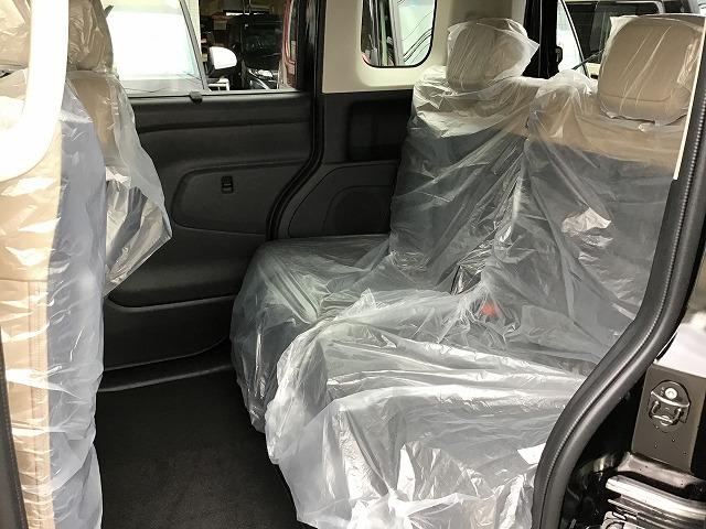 デリカミニ G プレミアム 純正9インチディスプレイオーディオ マイパイロット イーアシスト 全方位モニター ハンドルヒーター シートヒーター 届出済未使用車(17枚目)