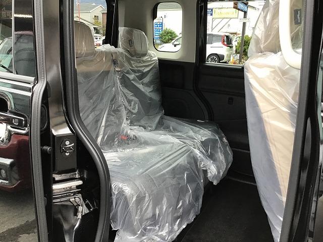 デリカミニ G プレミアム 純正9インチディスプレイオーディオ マイパイロット イーアシスト 全方位モニター ハンドルヒーター シートヒーター 届出済未使用車(20枚目)