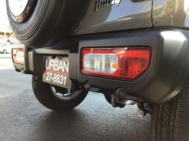 ジムニー ＸＣ　５型モデル　社外８型ナビ　バックカメラ　ＥＴＣ　前後パーキングセンサー　レーンキープ　スズキセーフティ　室内灯ＬＥＤ　届出済未使用車（15枚目）