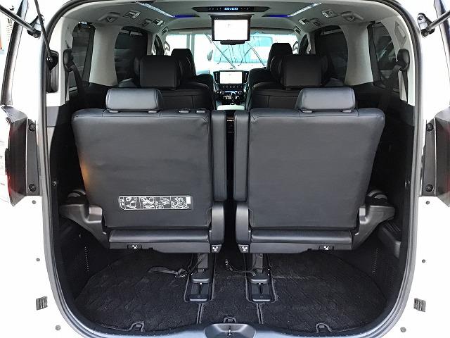 ヴェルファイア ２．５Ｚ　Ｇエディション　純正１０インチナビ　Ｂカメラ　ＥＴＣ　後席モニター　ＴＲＤ製フルエアロ　４本出しマフラー　ベンチレーションシート　パワーバックドア　トヨタセーフティセンス　禁煙車（18枚目）